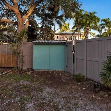 Charming Studio W Pool One Mile To Beach Pets Welcome Lake Worth Beach Esterno foto